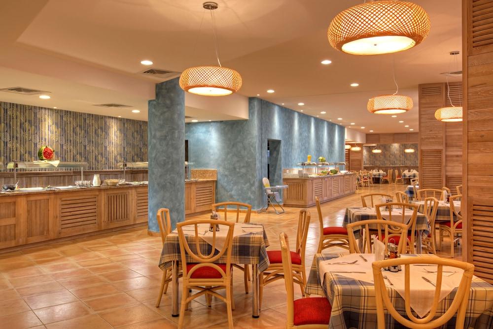 Four Points By Sheraton Sunny - Free Access Hotel 4*