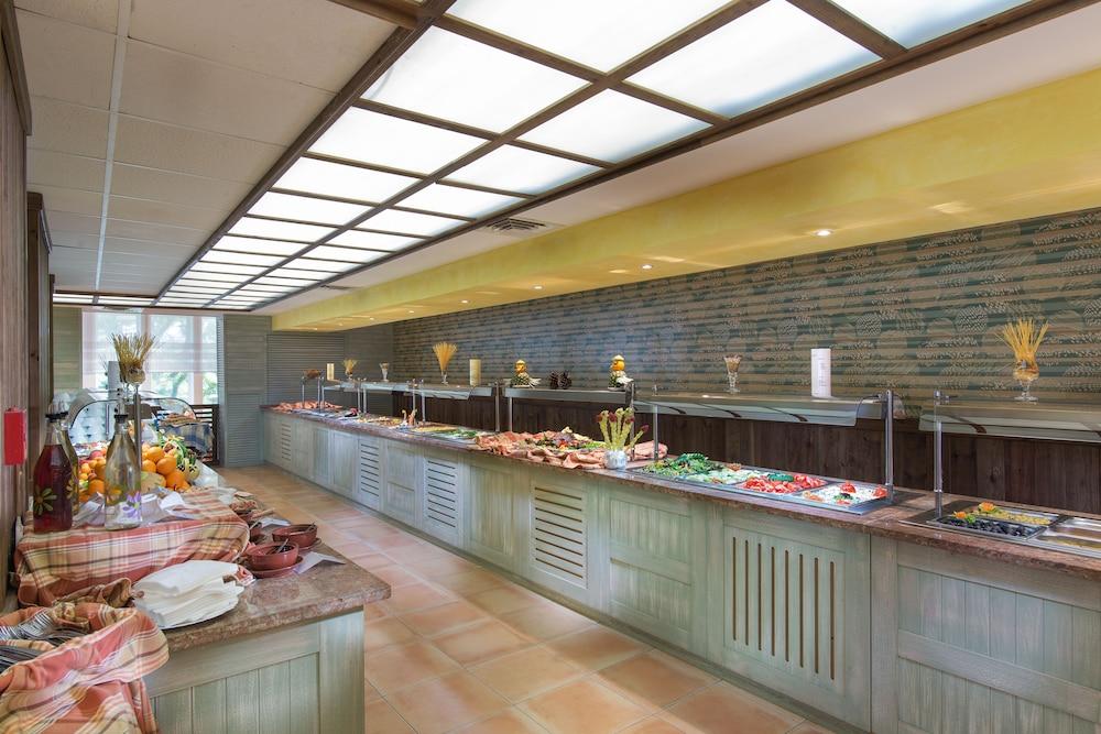 Four Points By Sheraton Sunny - Free Access Sunny Beach