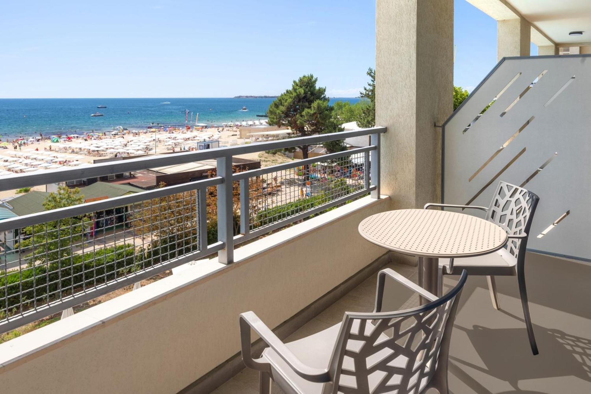 Hotel Four Points By Sheraton Sunny - Free Access 4*