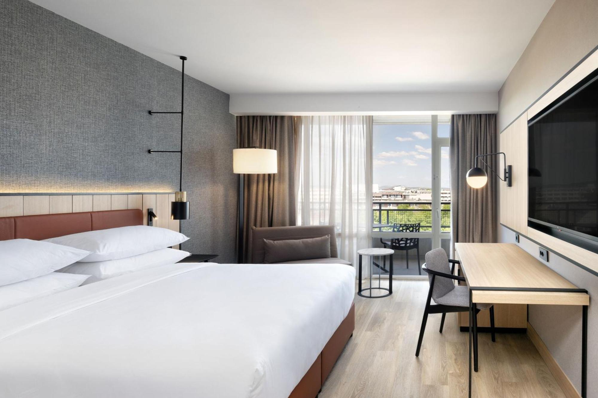 Four Points By Sheraton Sunny - Free Access Hotel 4*